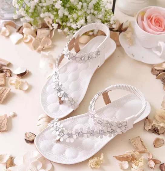 Flat bottom flower rhinestone boho female sandals foreign trade large size shoes