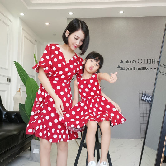 Sand beach parent-child summer dress new family three family short sleeve Polka Dot foreign style women"s dress