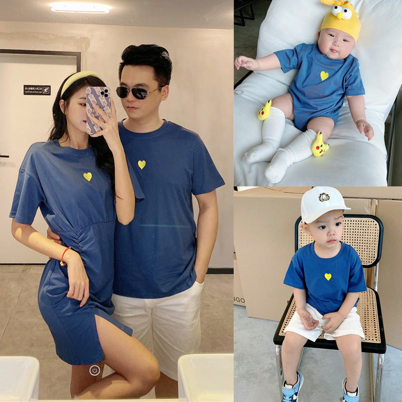 Family Embroidered Love Short-sleeved T-shirt